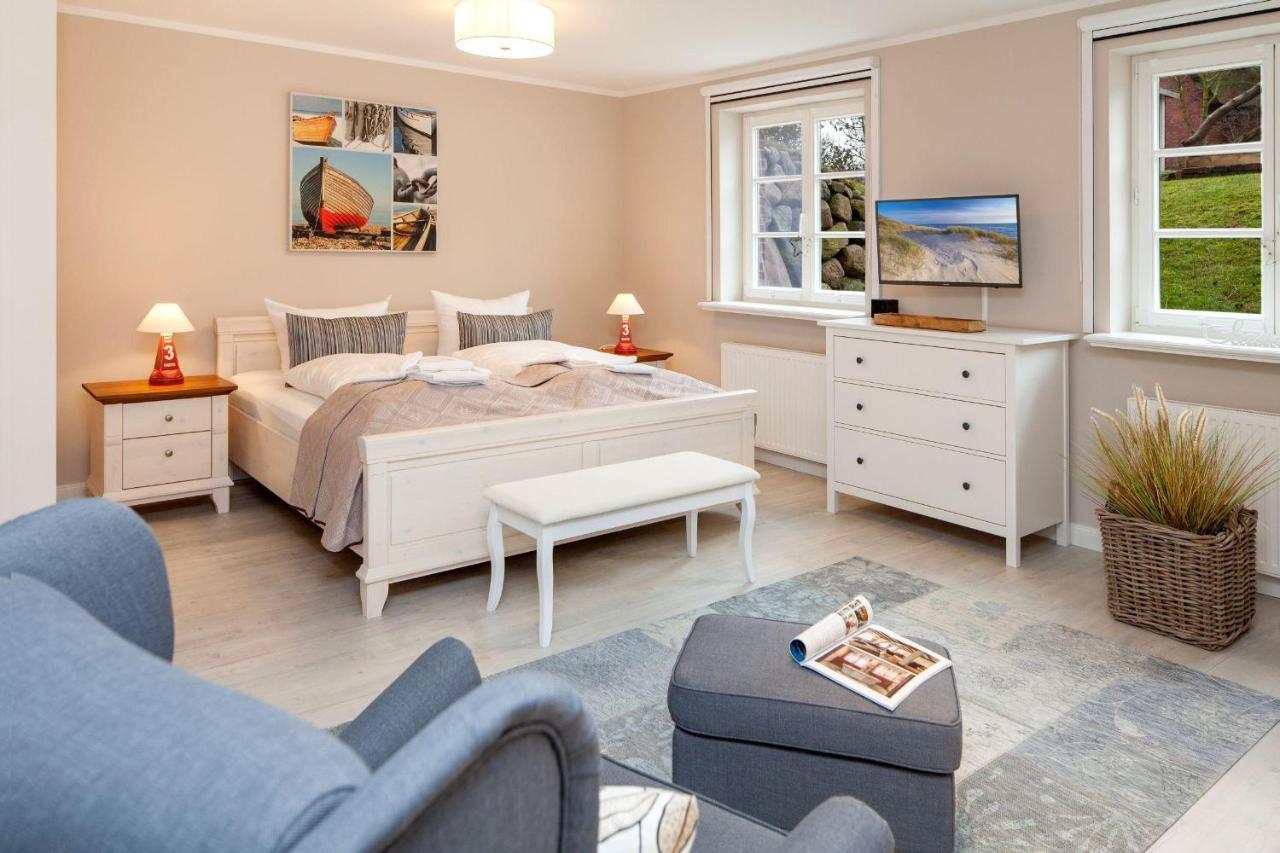 East Side Apartment